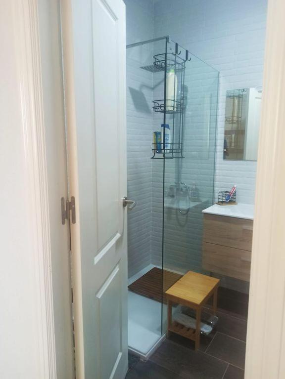 Fantastico Atico Con Terraza, Garaje, Wifi, Con Todo Para Playa, Piscina Y Casa Y No Facturar Maletas! El Portil Ngoại thất bức ảnh